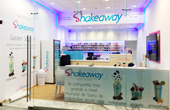 Malteadas multisabores en la enseña Shakeaway