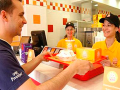 AMF prepara un programa de franquicias en Querétaro