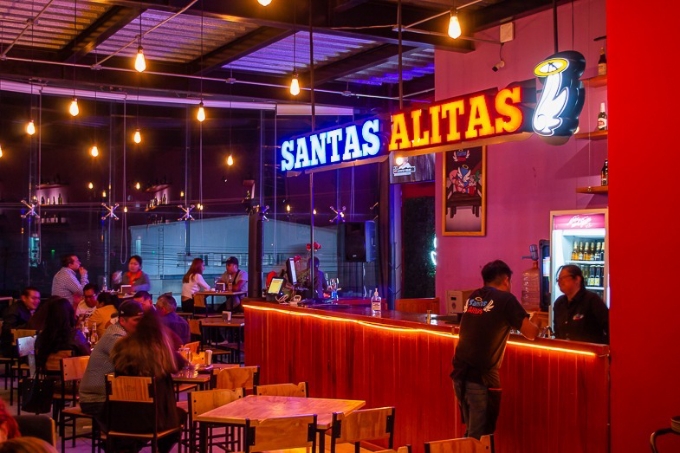 La franquicia Santas Alitas abre próximamente en San Mateo Atenco.