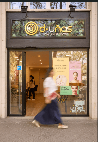 Franquicia d-uñas desembarca en Estados Unidos